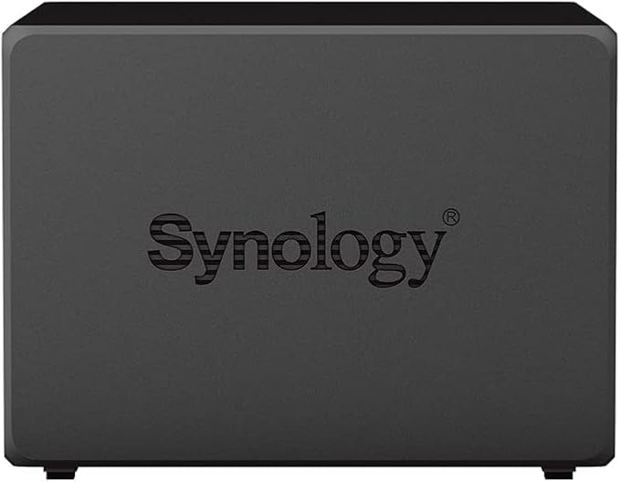 Synology DS1522+ 5-Bay DiskStation NAS (AMD Ryzen R1600 8GB Ram 4xRJ-45 1GbE LAN-Port) 5-Bay 60TB Bundle with 5X 12TB Seagate IronWolf